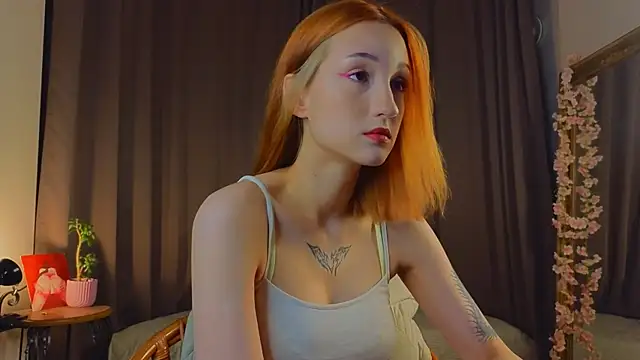 MaryroseRoeder online show from 12/04/25, 02:43