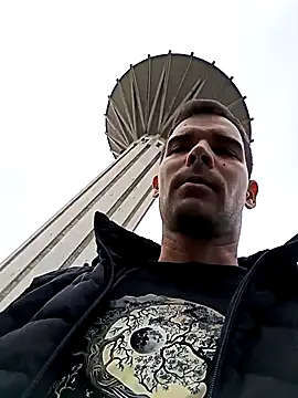 Snapshot of Michael9134 chatting on 11/20/25, 01:44 Michael9134 online show from 11/20/25, 01:44