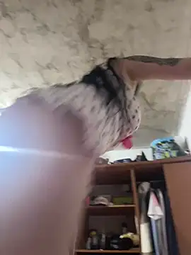 Snapshot of Xiomi_sexx chatting on 11/03/25, 02:35 Xiomi sexx online show from 11/03/25, 02:35