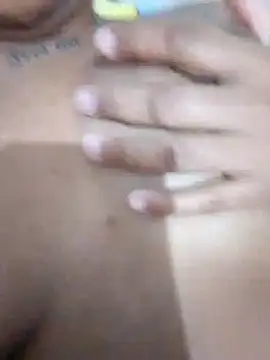 Snapshot of nessinha12 chatting on 10/20/25, 02:34 nessinha12 online show from 10/20/25, 02:34