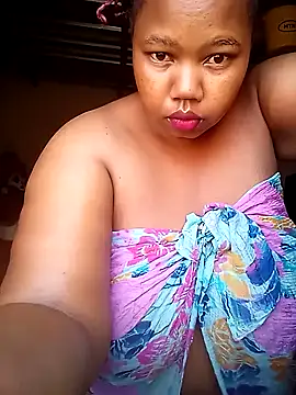 Curvycandy95 online show from 09/24/25, 05:33