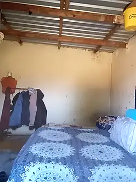 Curvycandy95 online show from 10/02/25, 06:20