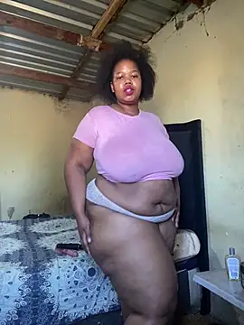 Curvycandy95 online show from 07/16/26, 07:03