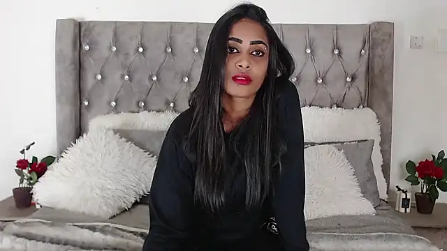 indianchic89 online show from 03/01/25, 12:28