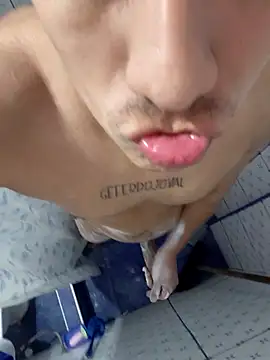 Exotic19cm online show from 11/11/25, 10:54