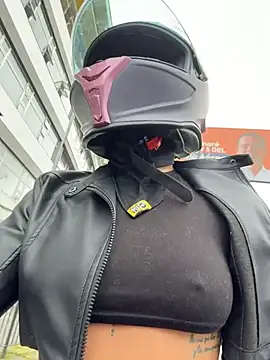 AlannaEvons online show from 02/25/26, 03:54