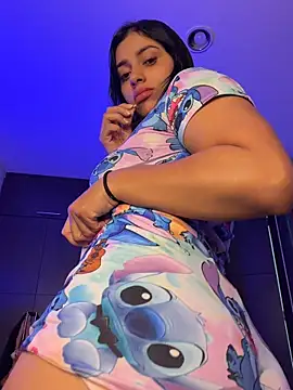 AlannaEvons online show from 04/27/26, 03:48