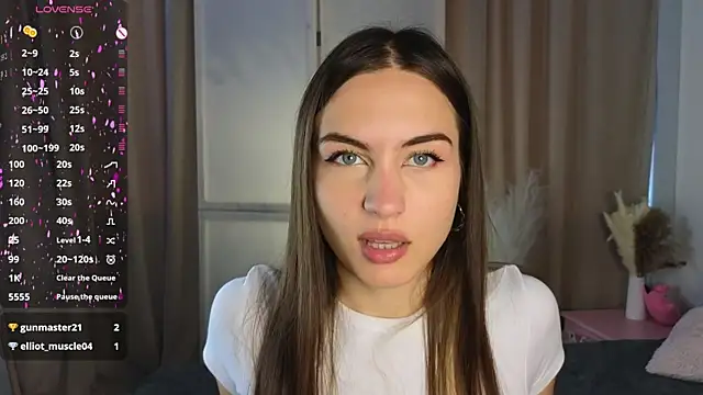 Moonlight1Sonata1 online show from 09/19/25, 09:11