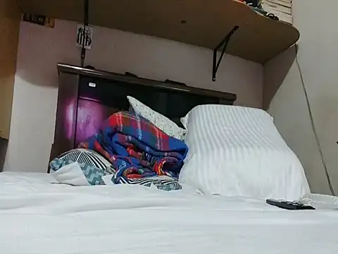 Sanwaldec online show from 09/27/25, 01:05