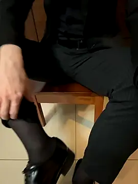 Snapshot of blaconeboy chatting on 09/16/25, 03:02 blaconeboy online show from 09/16/25, 03:02