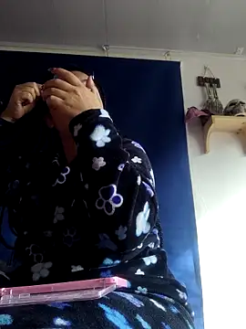 amanne misa online show from 10/13/25, 12:49