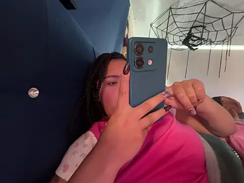 amanne misa online show from 10/21/25, 01:23