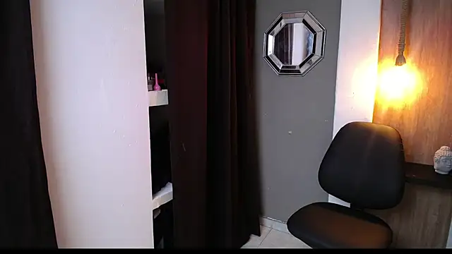 honeymoon 12 online show from 10/12/25, 04:00