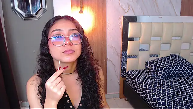 honeymoon 12 online show from 04/17/26, 05:21