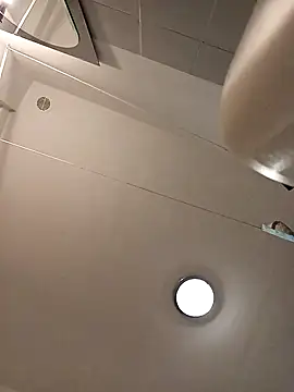 krysztalowy online show from 10/25/25, 07:38