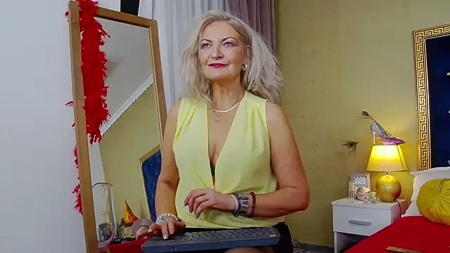 Allura Jenson online show from 10/30/25, 08:42