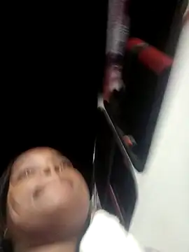 isabella brown1 online show from 02/19/26, 09:27