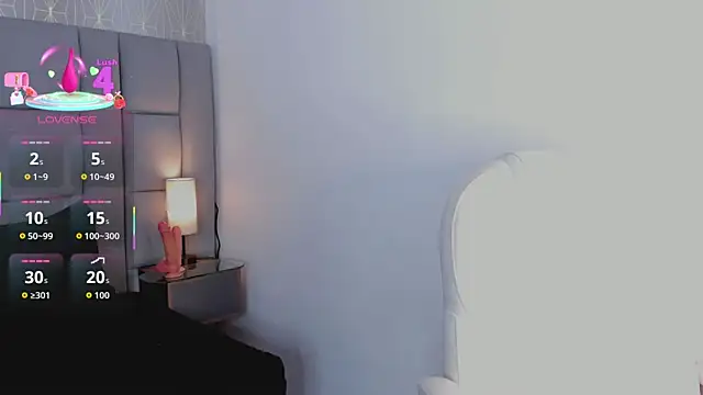 milly noir online show from 09/16/25, 08:10