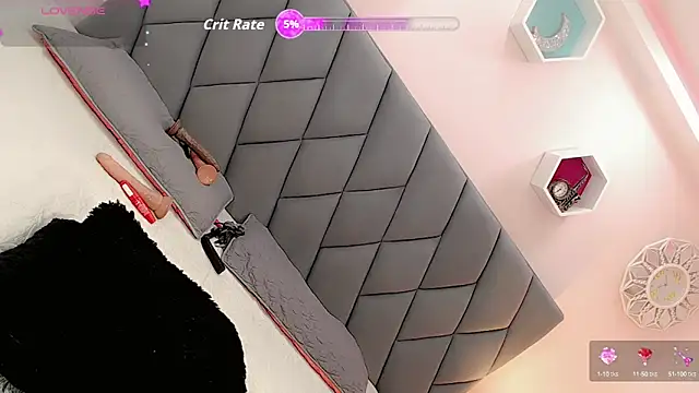 Snapshot of Amira_Ember chatting on 09/30/25, 08:25 Amira Ember online show from 09/30/25, 08:25