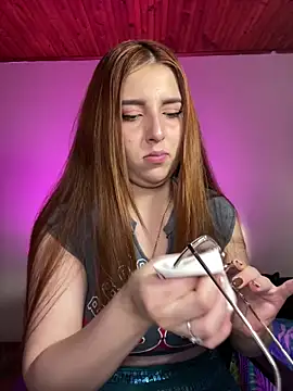 CoraVibes online show from 11/11/25, 11:54