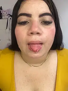 Kuromy x online show from 11/21/25, 07:34