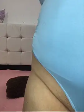 Kuromy x online show from 04/21/26, 06:23