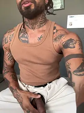 Locshot online show from 04/24/26, 08:00