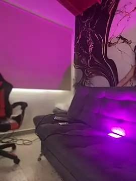 Snapshot of MelissaAlCapone chatting on 11/06/25, 08:54 MelissaAlCapone online show from 11/06/25, 08:54