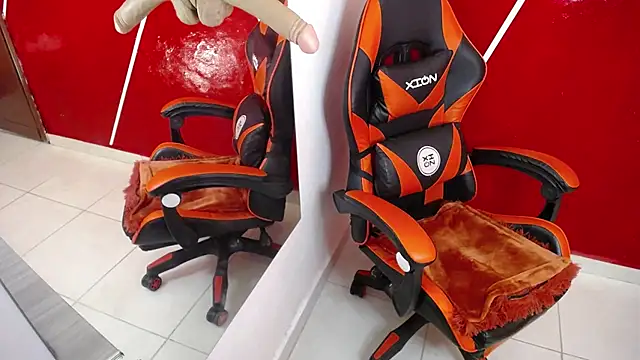 Snapshot of konojan_6 chatting on 10/09/25, 06:22 konojan 6 online show from 10/09/25, 06:22