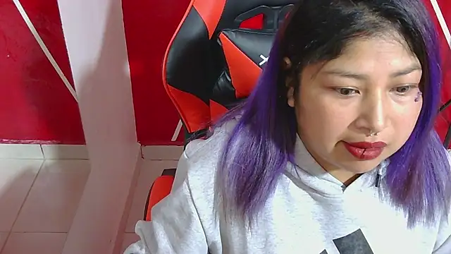 Snapshot of konojan_6 chatting on 10/14/25, 03:29 konojan 6 online show from 10/14/25, 03:29