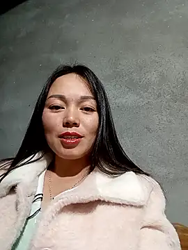 Sophia-pusy online show from 12/18/25, 01:17