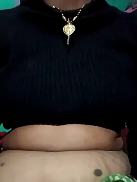 Radha8080 online show from 11/19/25, 11:16