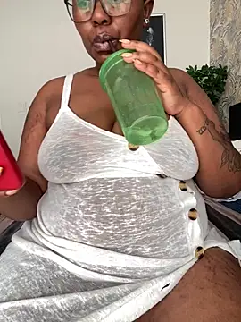 fatpussydallx online show from 04/20/26, 11:46