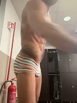 Snapshot of GmGit chatting on 09/29/25, 09:25 GmGit online show from 09/29/25, 09:25