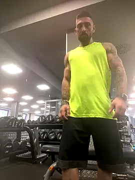 Snapshot of GmGit chatting on 11/10/25, 01:43 GmGit online show from 11/10/25, 01:43