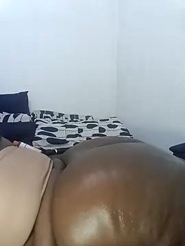 ASSQUEEN37Xx online show from 04/18/26, 07:07