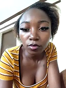 Snapshot of ConnedWishing chatting on 06/19/26, 11:58 ConnedWishing online show from 06/19/26, 11:58