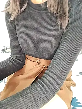 Snapshot of Vaani_Sharma79 chatting on 02/13/26, 01:18 Vaani Sharma79 online show from 02/13/26, 01:18