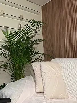 AlyxVonD online show from 11/29/25, 03:09