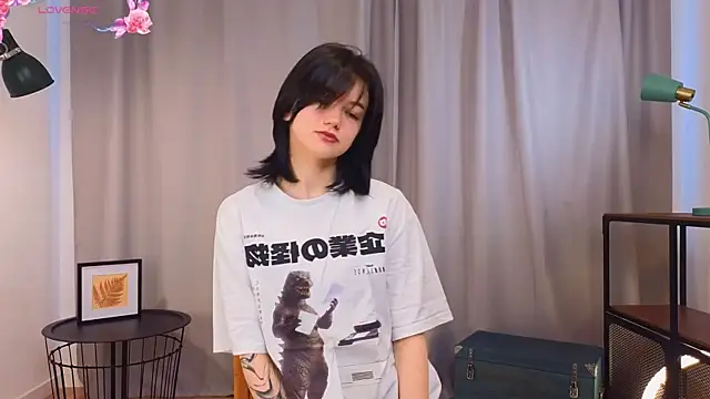 PamilaGrassle online show from 09/27/25, 04:06