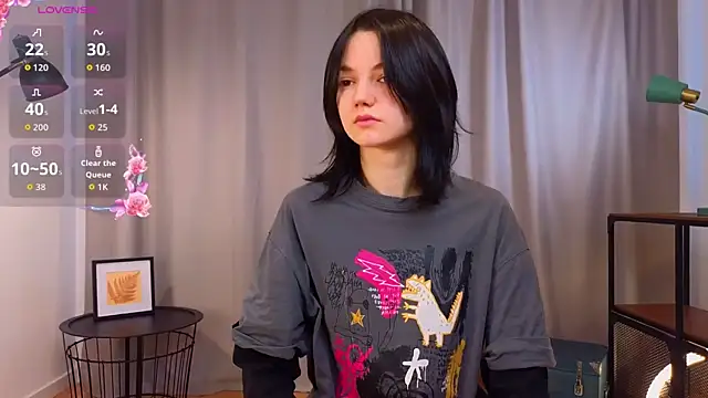 PamilaGrassle online show from 10/05/25, 04:11