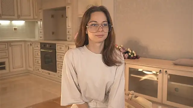TamShutters online show from 10/05/25, 04:00