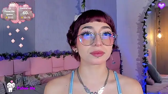 Lexyy Bluee online show from 03/25/26, 09:26