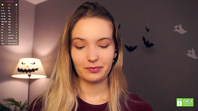 HongTomczak online show from 10/31/25, 07:31