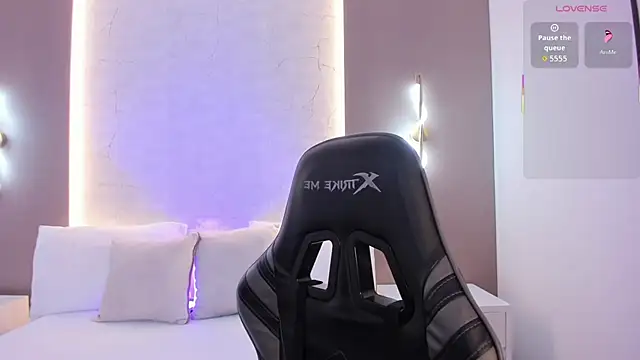 emily tolson online show from 12/18/25, 07:09