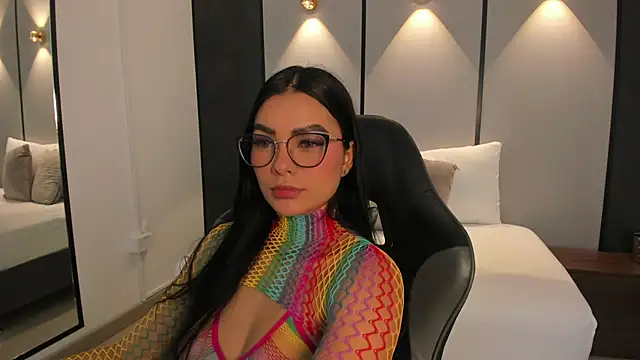 emily tolson online show from 06/04/26, 08:37
