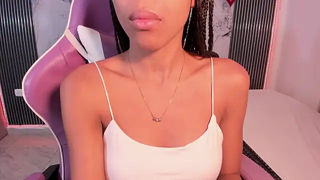 Snapshot of Mia_Duarte1 chatting on 02/19/26, 07:32 Mia Duarte1 online show from 02/19/26, 07:32