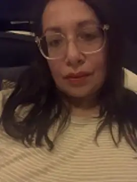 Snapshot of RosaFreya chatting on 03/11/26, 09:32 RosaFreya online show from 03/11/26, 09:32