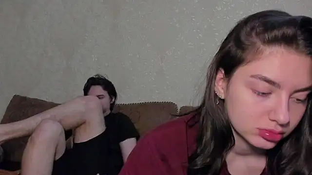 Snapshot of muuur_fam chatting on 10/02/25, 12:12 muuur fam online show from 10/02/25, 12:12