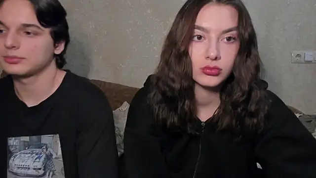 Snapshot of muuur_fam chatting on 10/07/25, 09:34 muuur fam online show from 10/07/25, 09:34